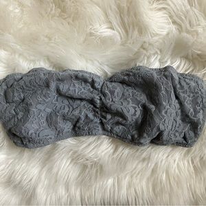 SO Grey Strapless Floral Lace Bandeau Juniors Large